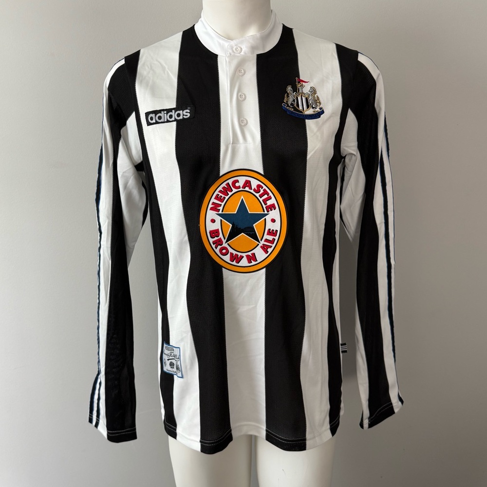 Alan Shearer Newcastle United New Men’s Retro Home Long Sleeve Soccer Jersey
